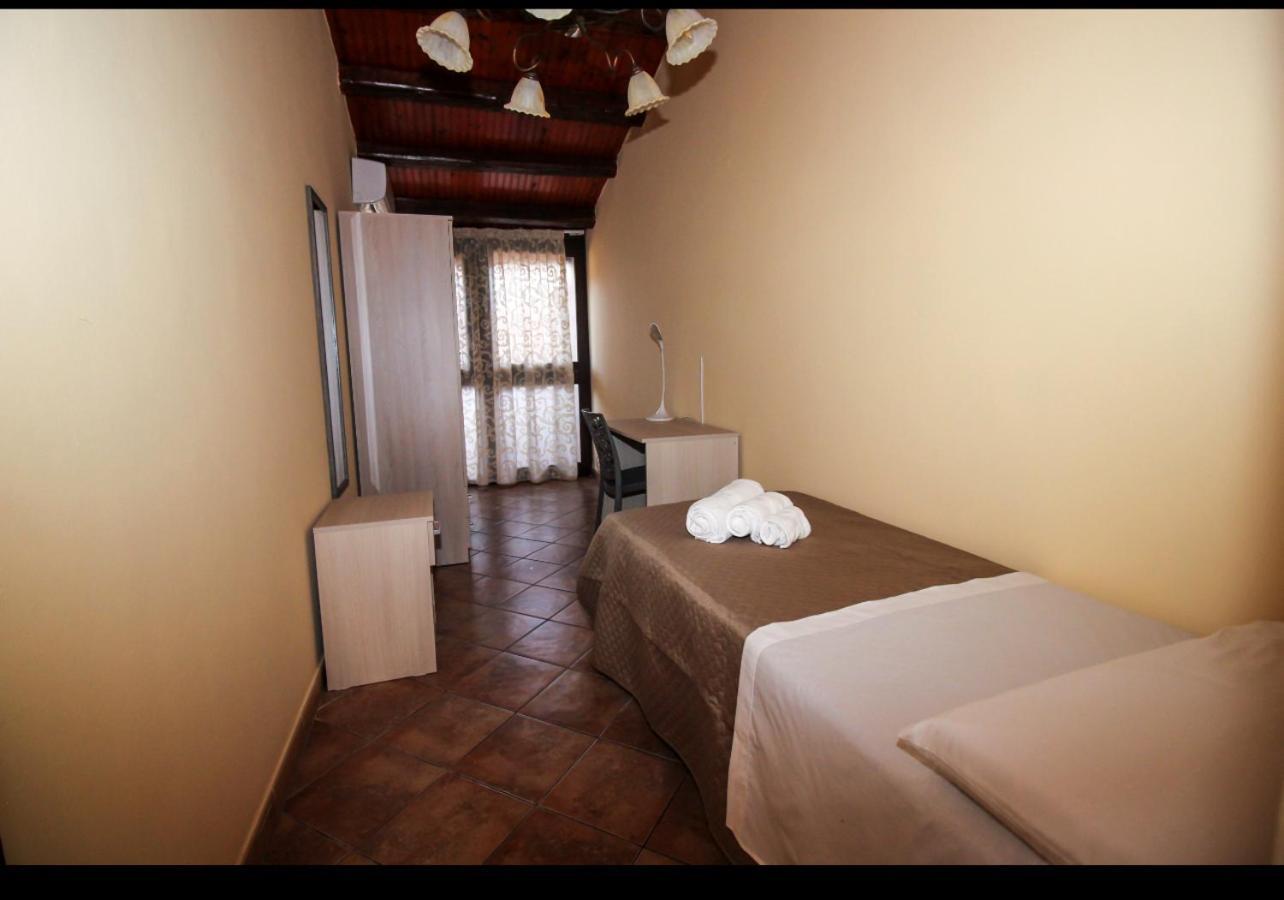 Anthony Apartments Central Station Palermo Buitenkant foto