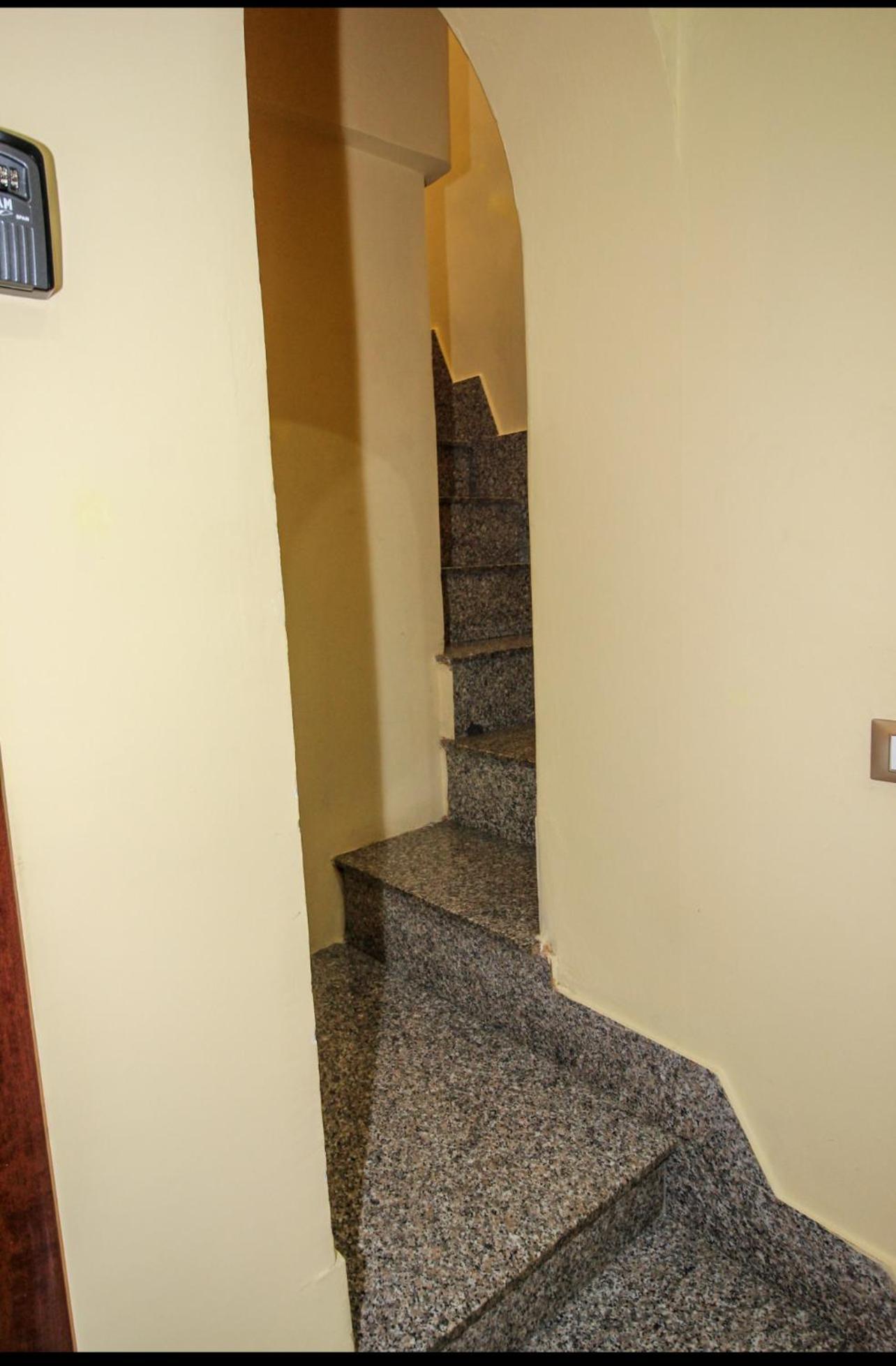 Anthony Apartments Central Station Palermo Buitenkant foto