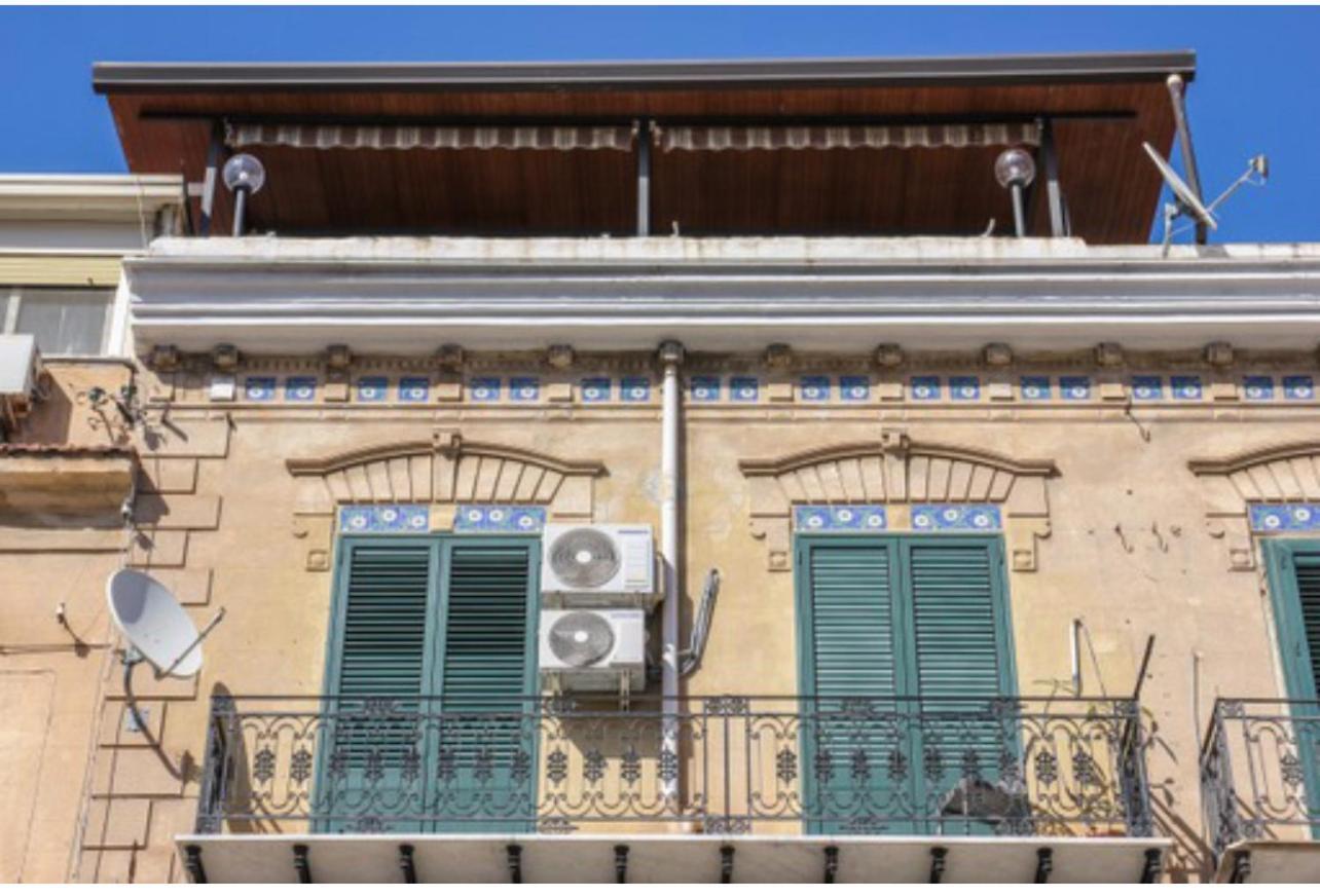Anthony Apartments Central Station Palermo Buitenkant foto